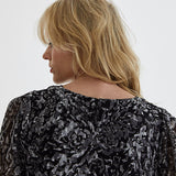 Robe volantée en voile plumetis - imprimé floral noir - IKKS WOMEN