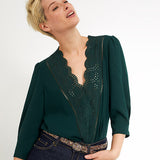 Top encolure V en broderie anglaise - Vert Pinegreen - I.Code
