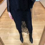 Jupe midi droite avec superposition dentelle Haye - Noire - SUNCOO