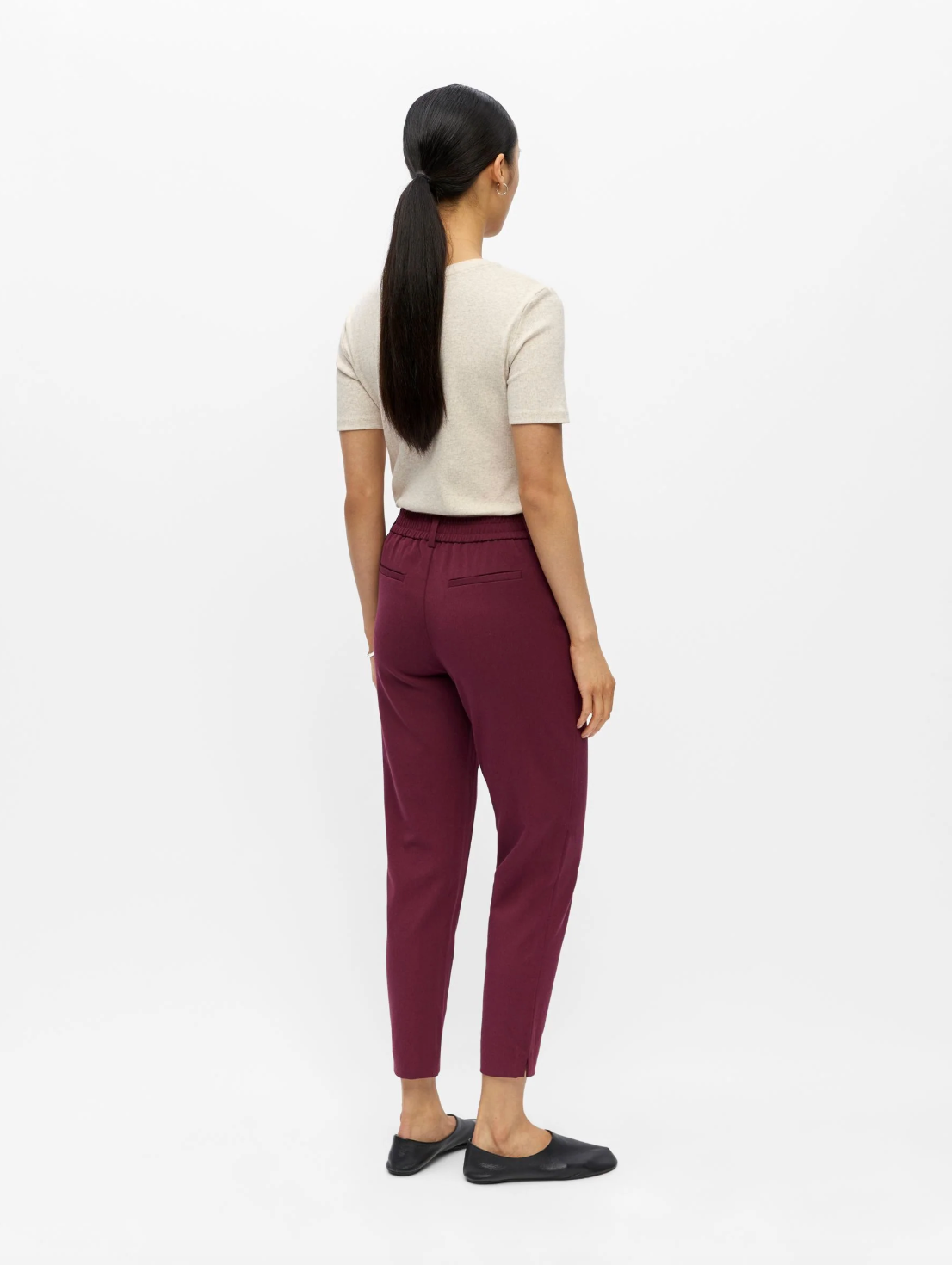 Pantalon slim ObjLisa OBJECT bordeaux – vue portée de dos