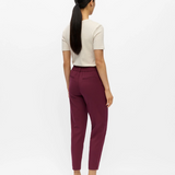Pantalon slim ObjLisa OBJECT bordeaux – vue portée de dos