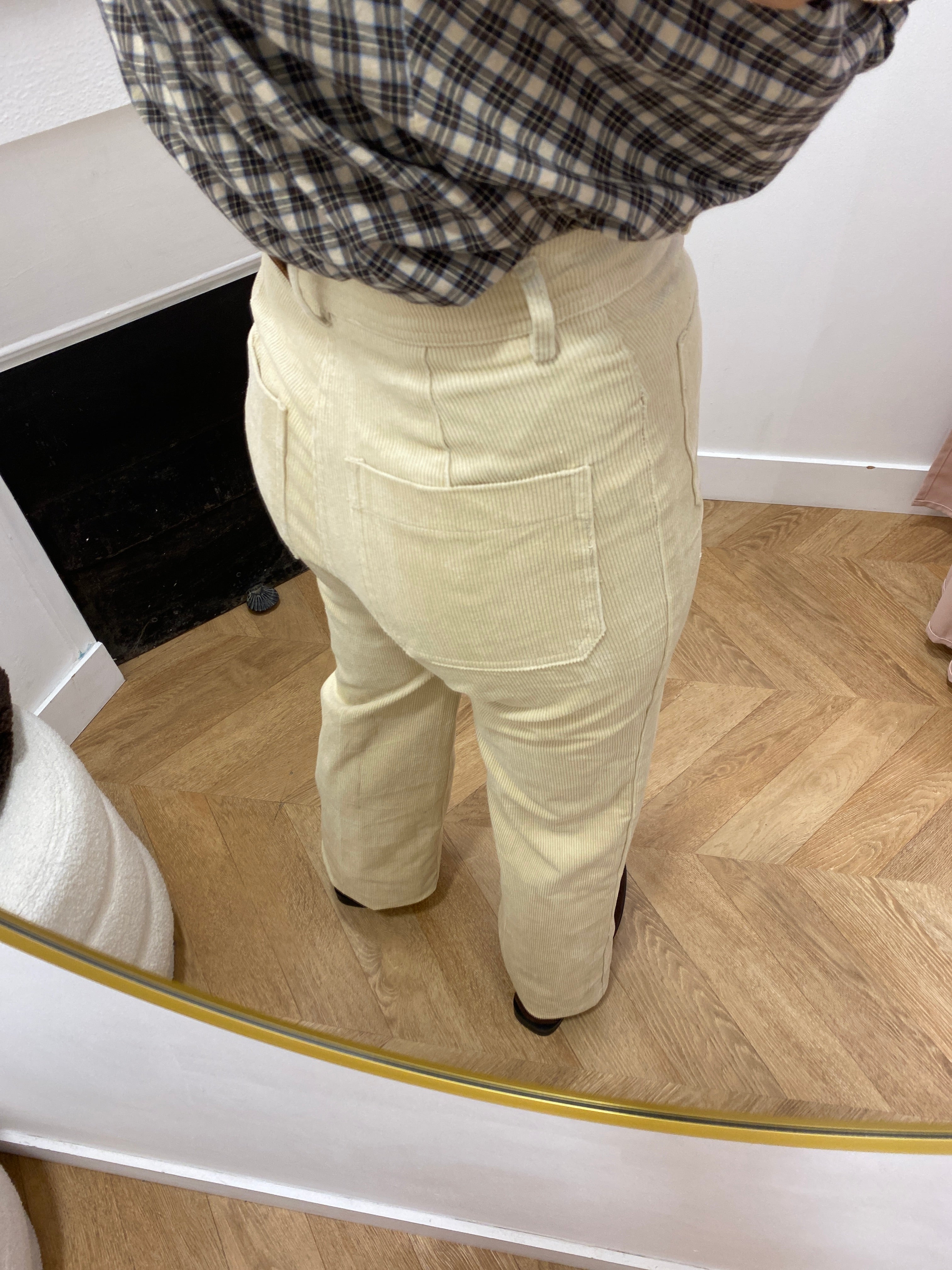 Pantalon ALBAN GRACE & MILA écru – vue portée de trois quarts dos