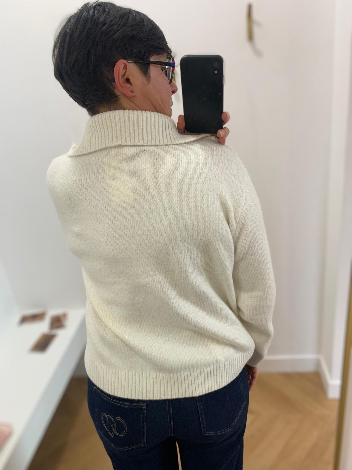 Pull SCANDI FOLK C'EST BEAU LA VIE écru – porté de dos
