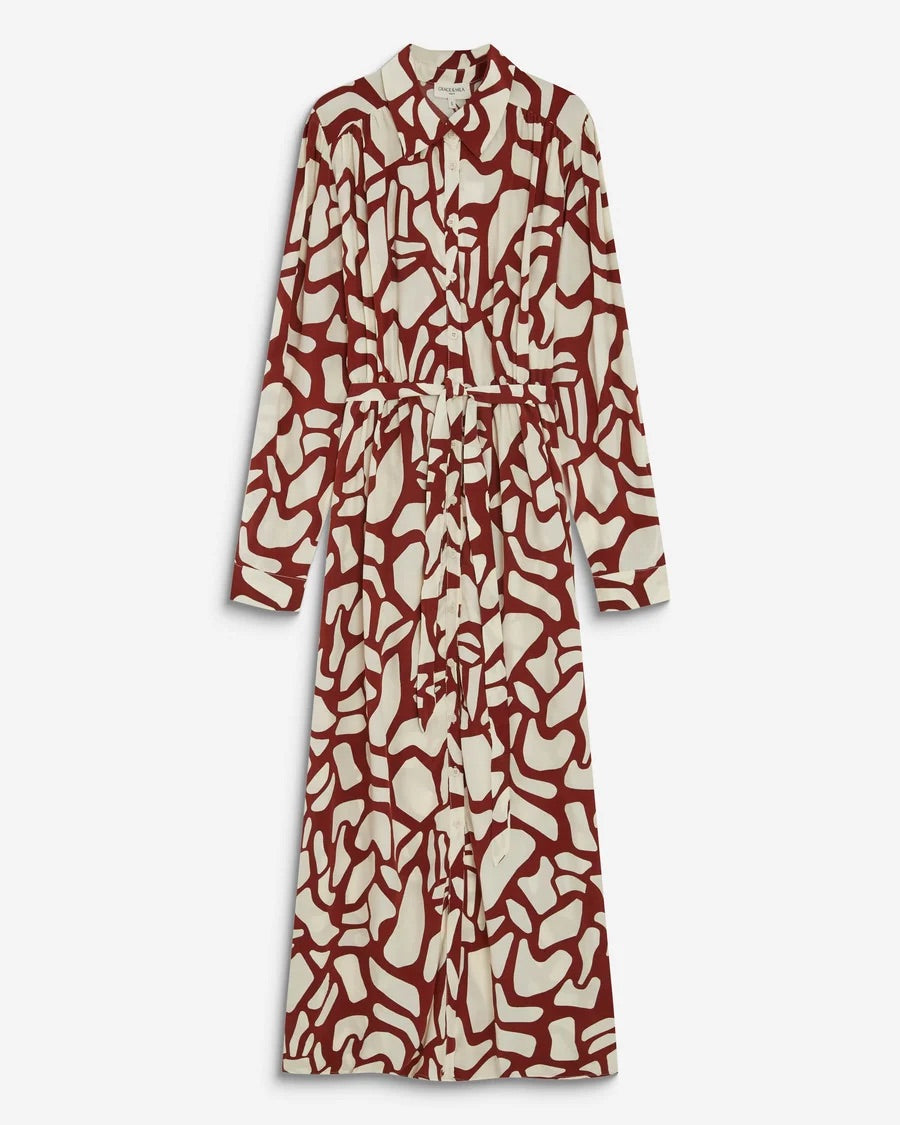 Robe chemise longue AVELINE GRACE & MILA terracotta – vue de face avec boutonnage et imprimé géométrique