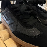 Sneakers effet daim rétro Sheffield - Noire - SCHMOOVE WOMEN