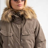 Parka touché peau de pêche avec capuche Ystria - Chataigne - Sun Valley femme